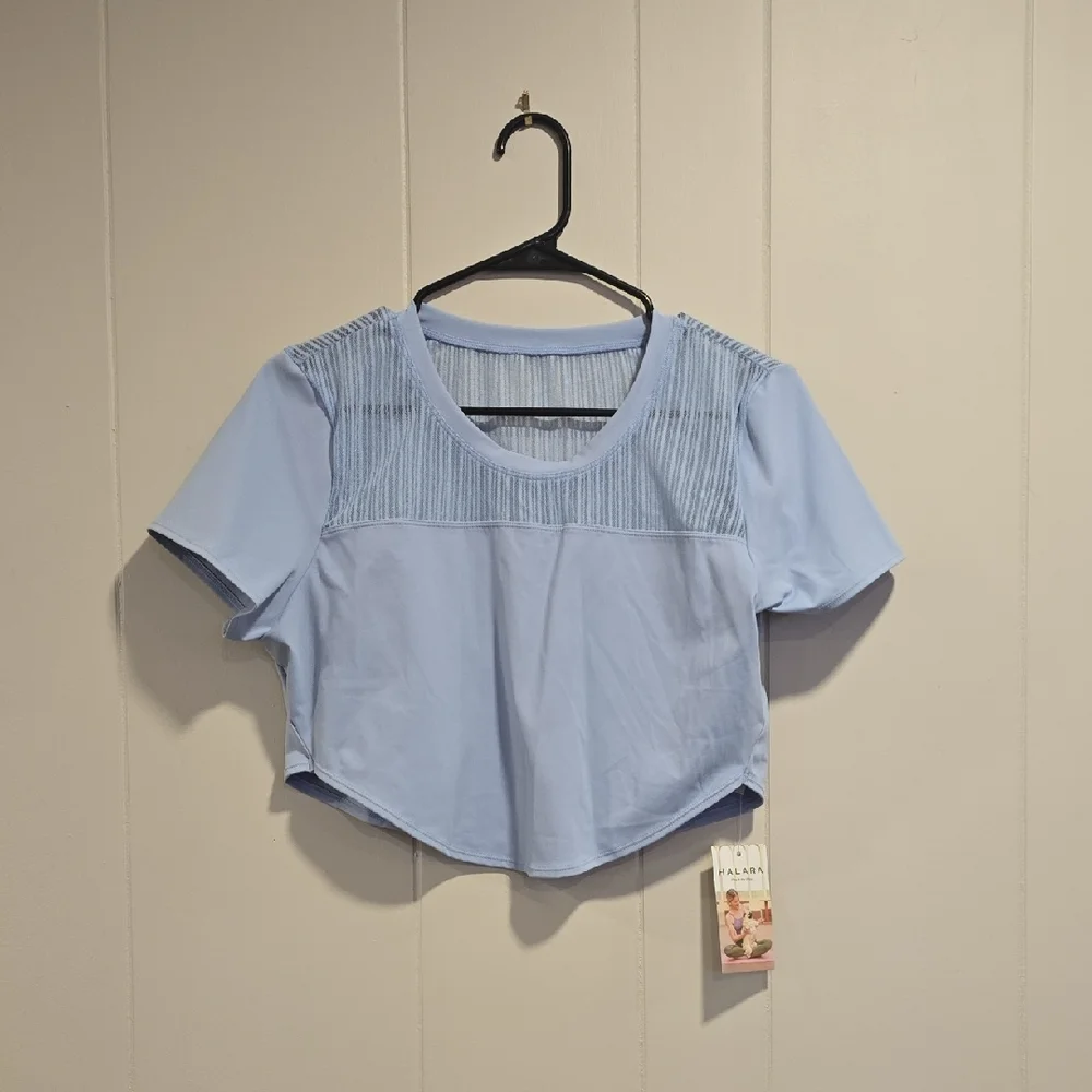 HALARA Sky Blue Ribbed Crop Top - Picture 1 of 5